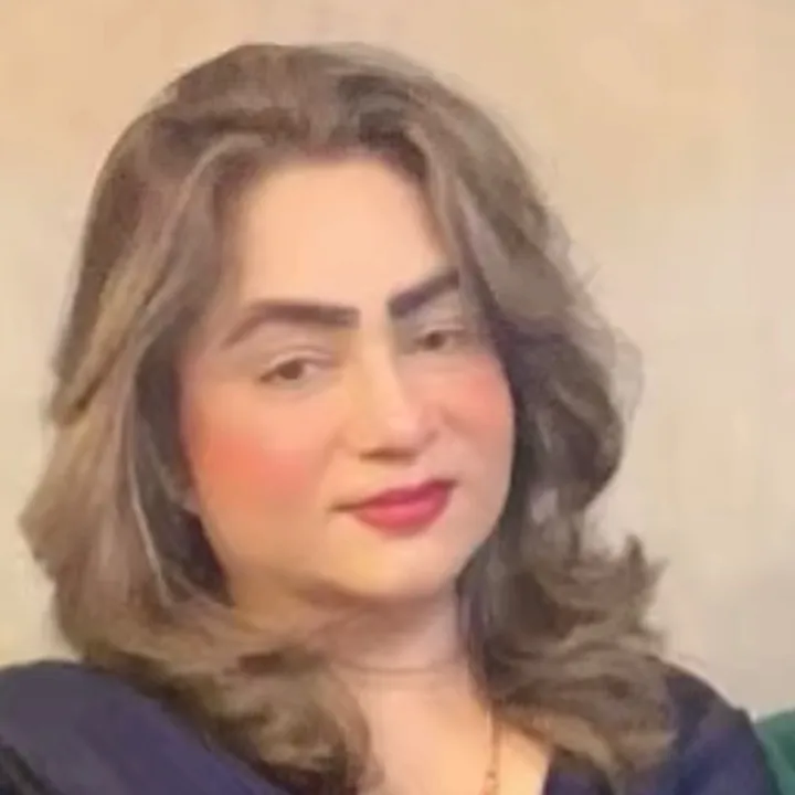 @ishrat_mughal3