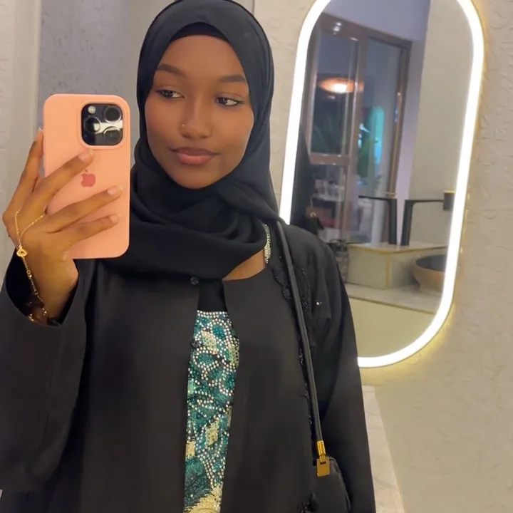 _husna.a0