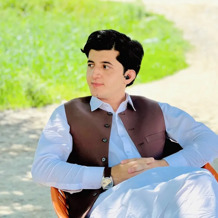 ab_khan_56