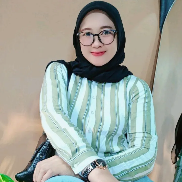 @ind_mom