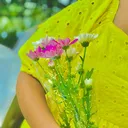 @n_a_v_o.girl_