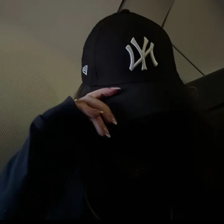 @7xret_