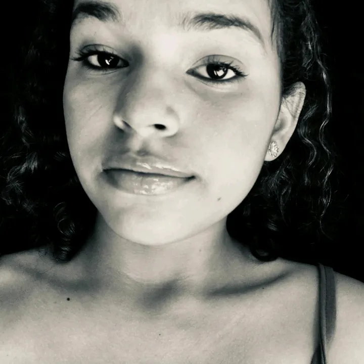 tavareslaraa__
