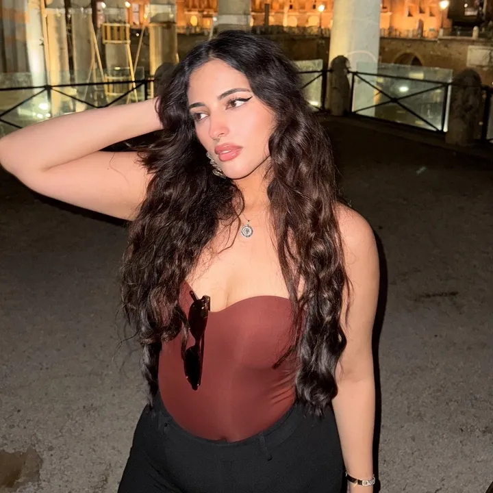 @nourinefcb