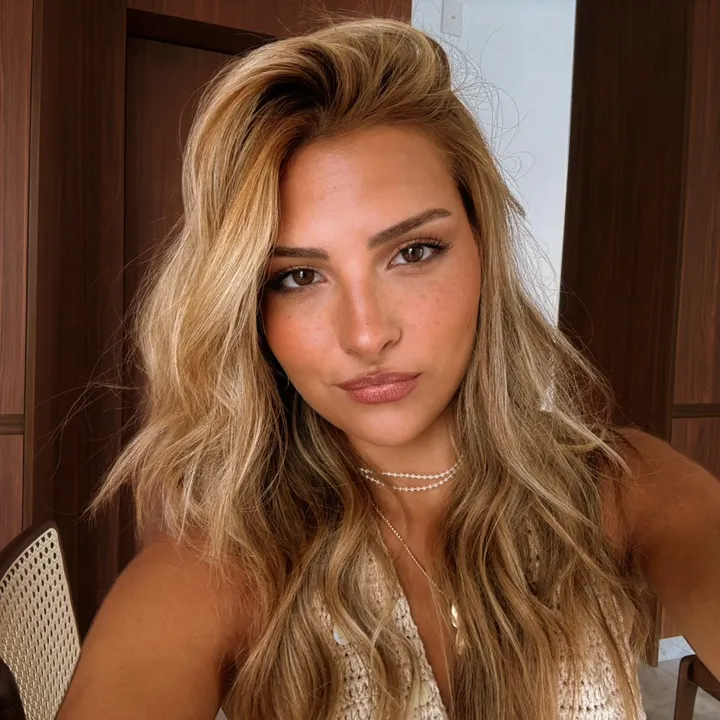 @mandi_zinn