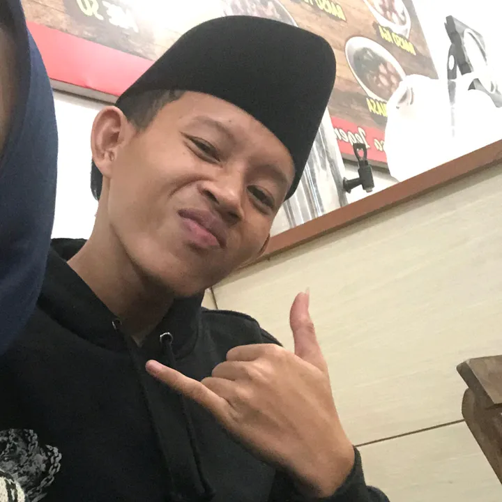 @ahkam.76____