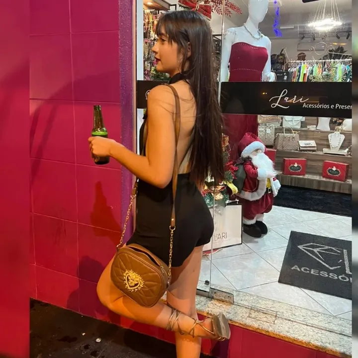 @ana_lima_018