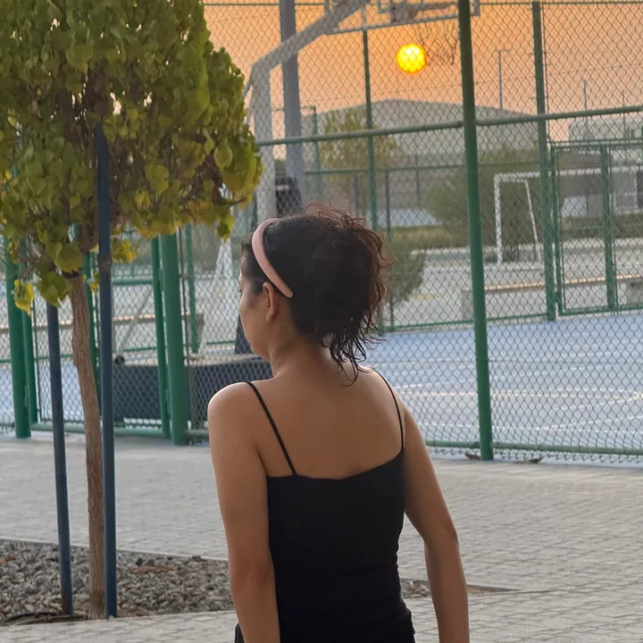 @rozaakarki