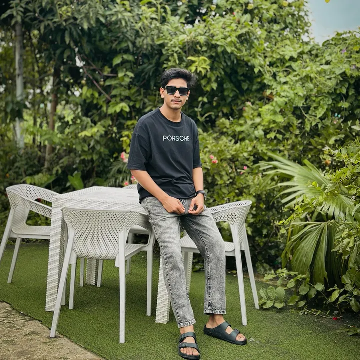 @classy_.ajad
