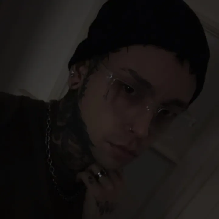 @ezzeqw