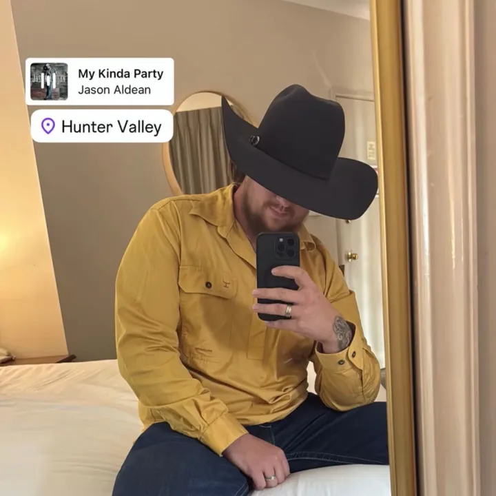 @haydensetsthebarlow