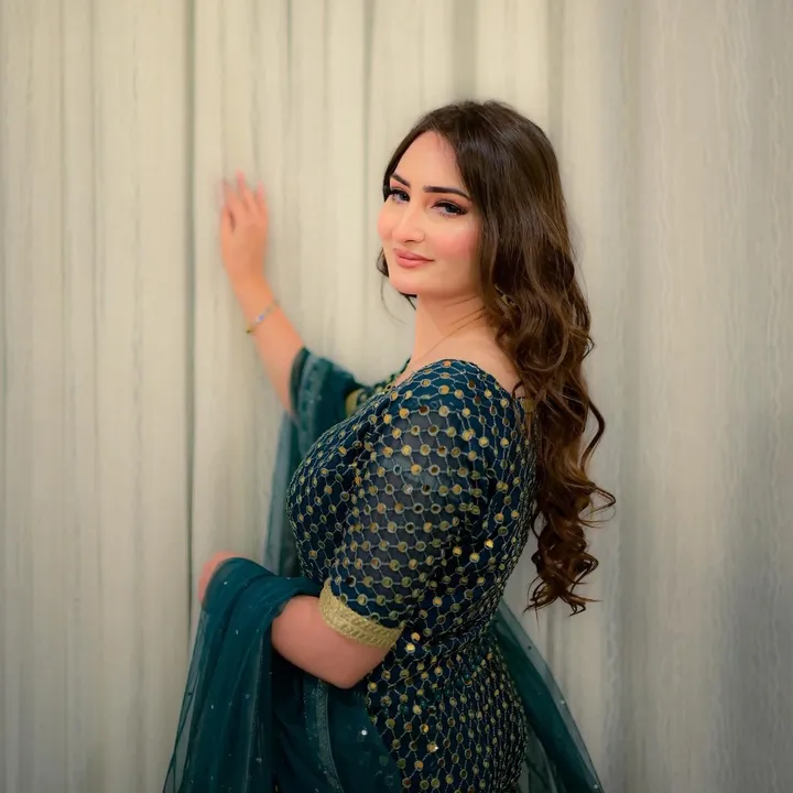 @zarnabkhan_swati