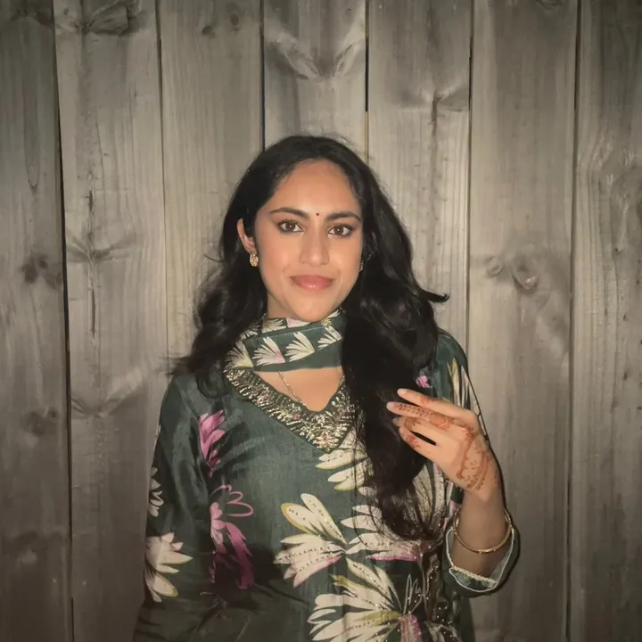 salena_bakshi