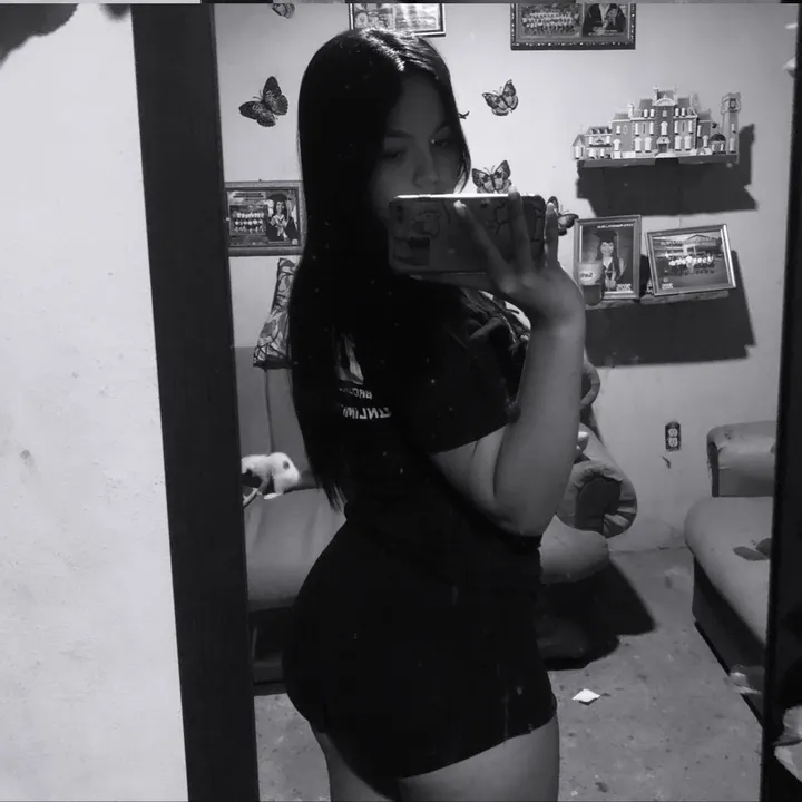 @aleexzaj