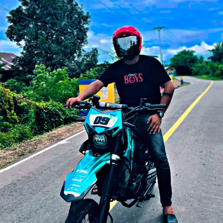 alexlewng09