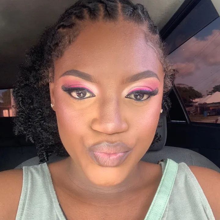 hollyann_lewis