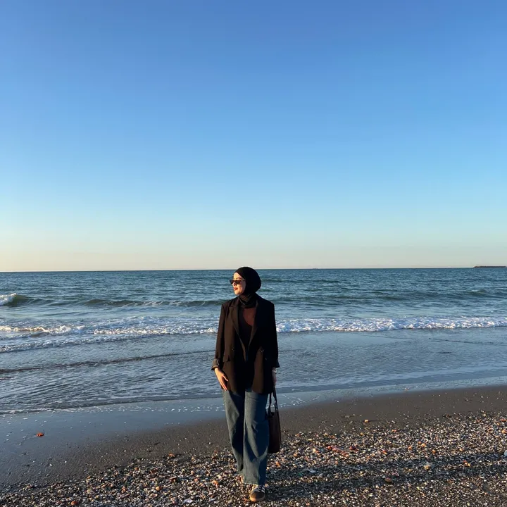 @billyy.mn