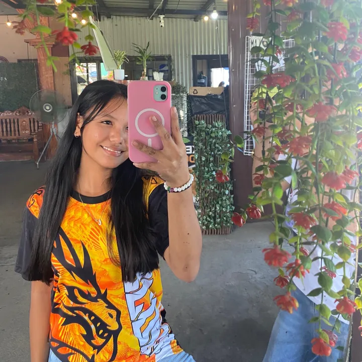 @ur._.fiangg
