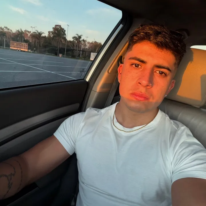 @tincho_oz