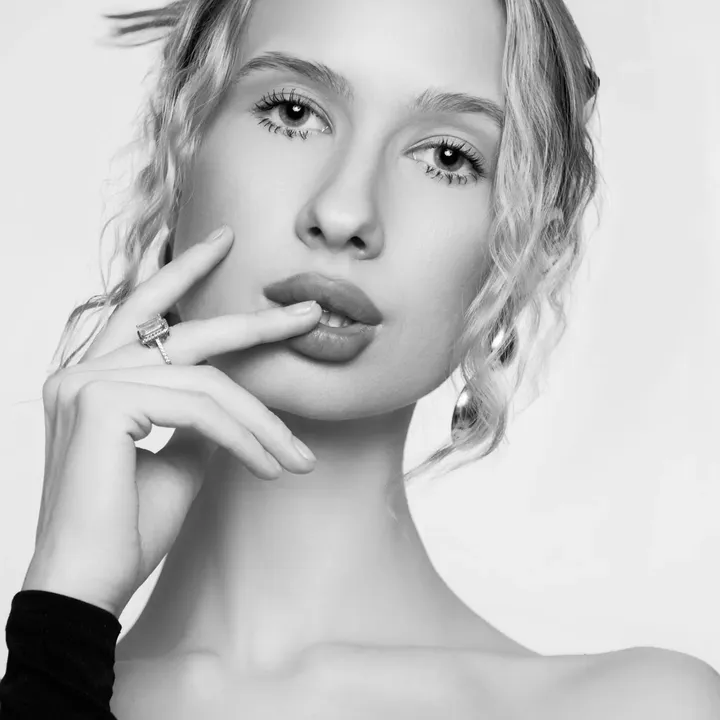 regina_voronova_