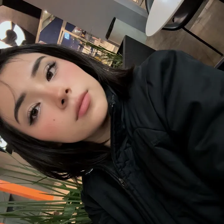 @hilary_aj