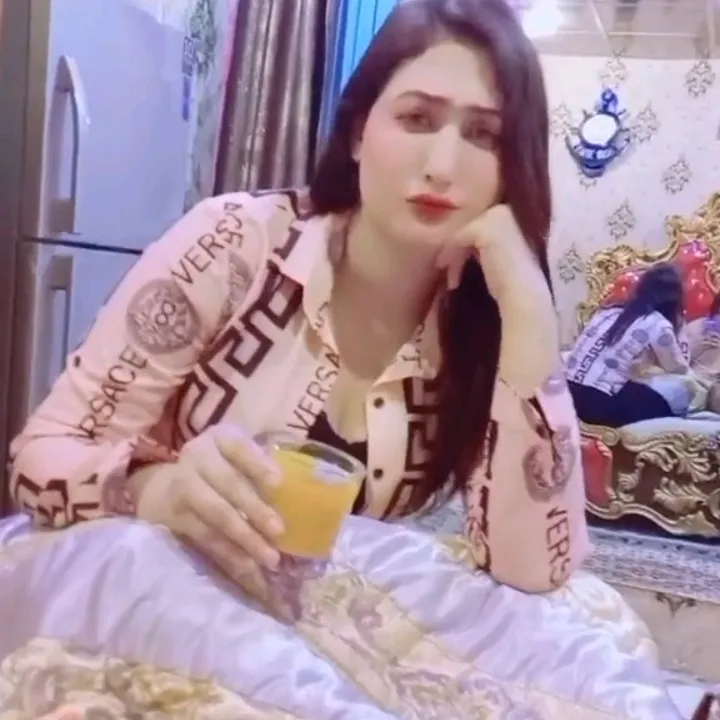 @karishmaswabi1