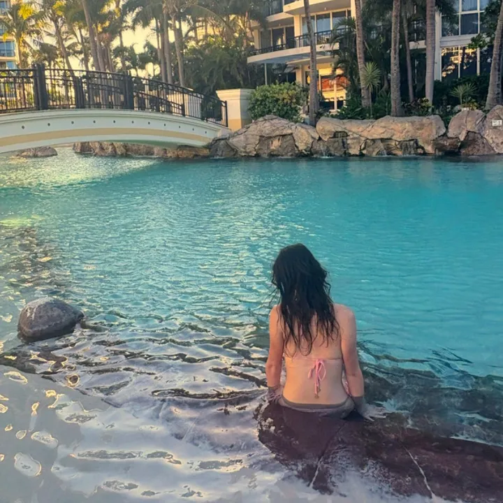 @uh.jasmine_romanoff