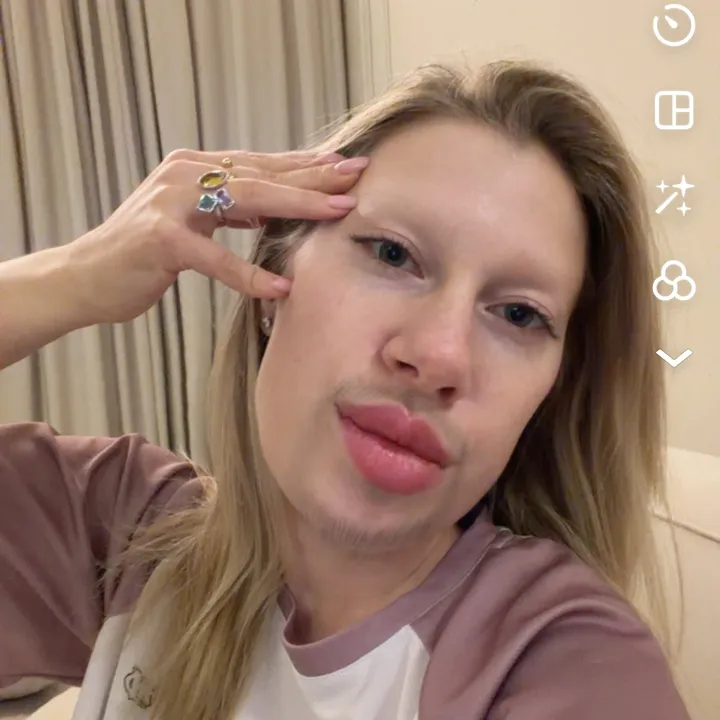 @vyaaal