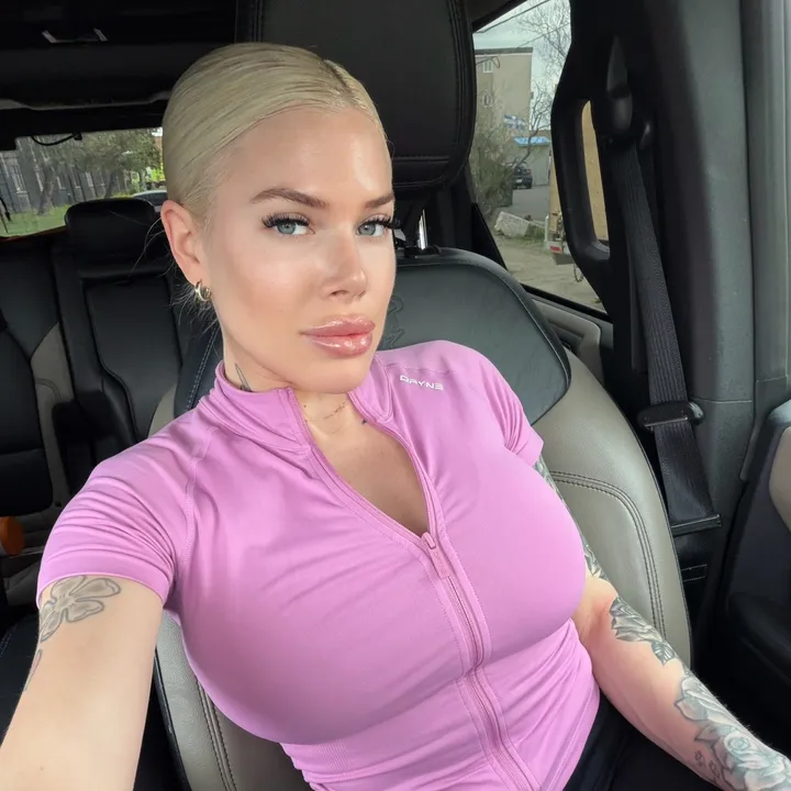 @massiejessica