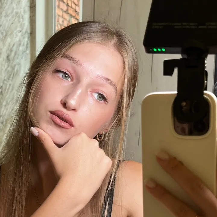 blond.linka