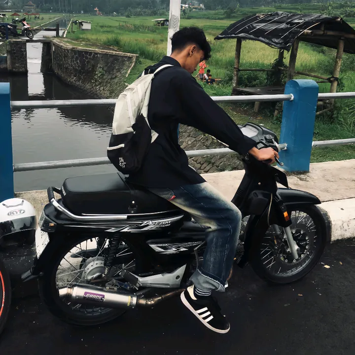 @andysukataro