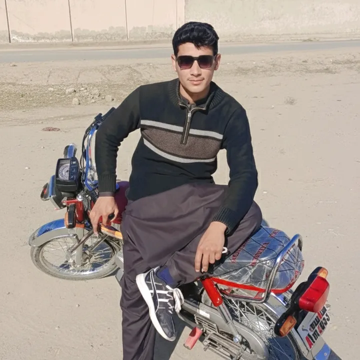 @faseeh_sheikh_04