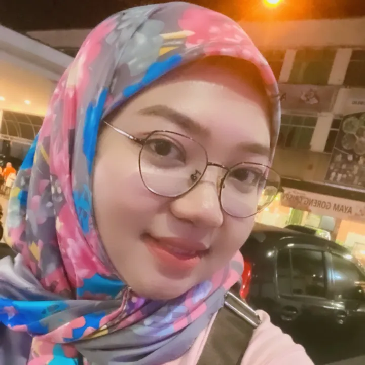 ridaanisaputri