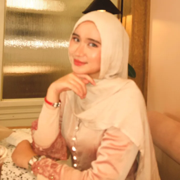 @eayowr