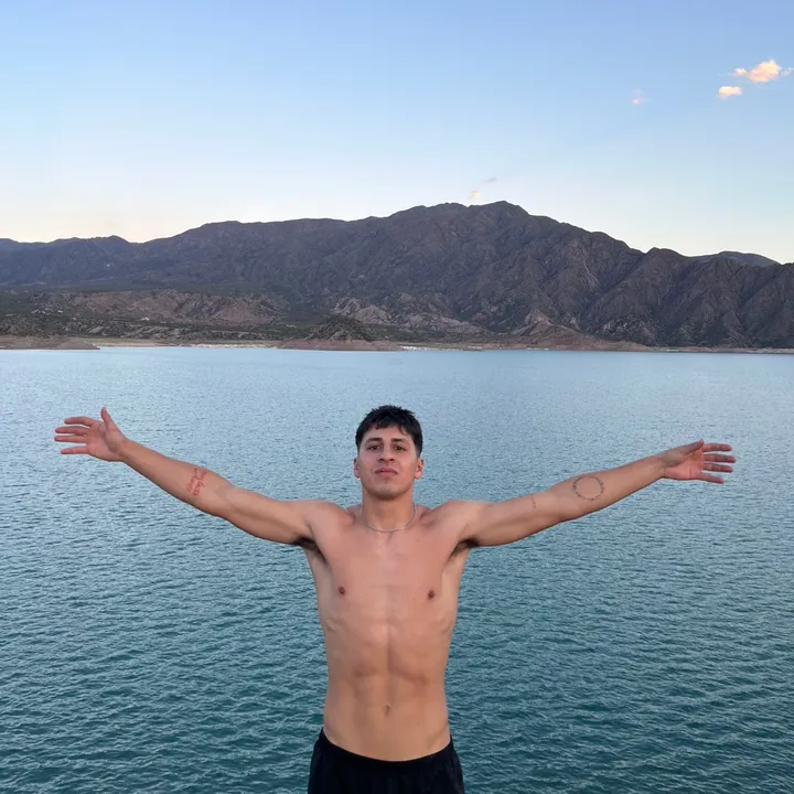 @tomivzz