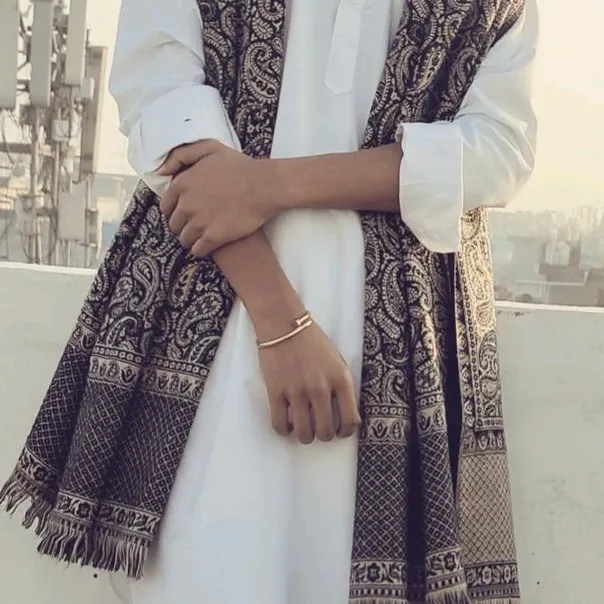 @hyee._.murshid
