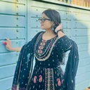 @roseee_basnet