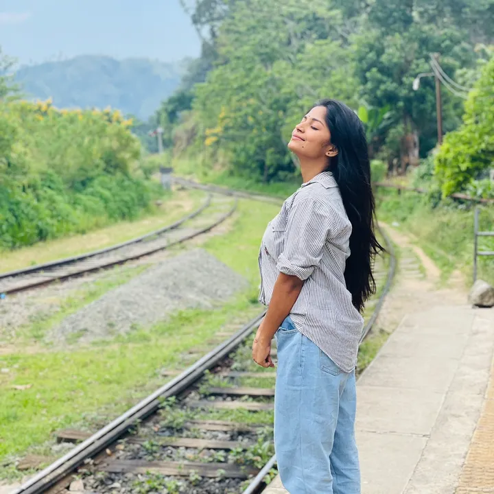 vinthuya_vish01