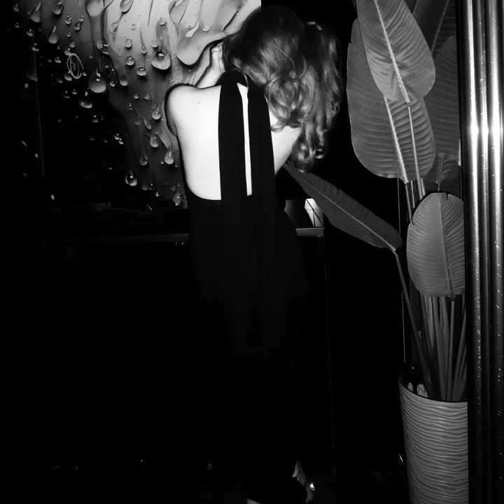 @_.nicole_ta_
