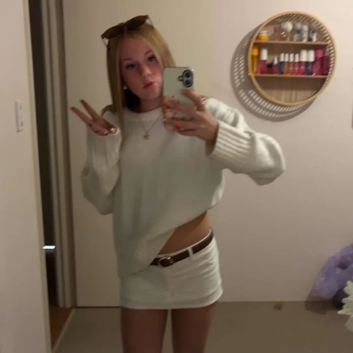 @ellaaaa.jas