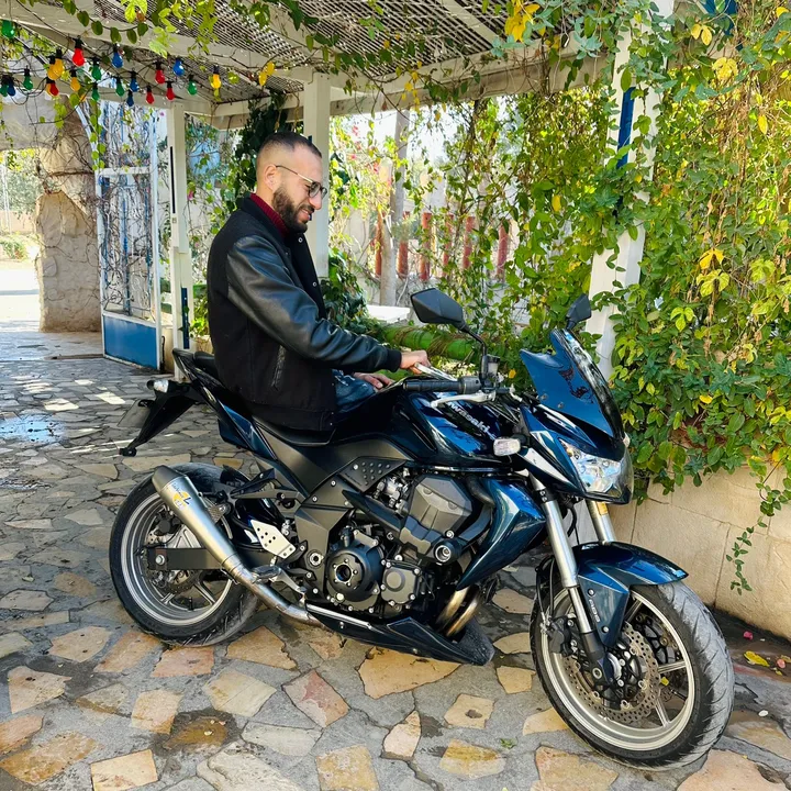 @ihebrokbani