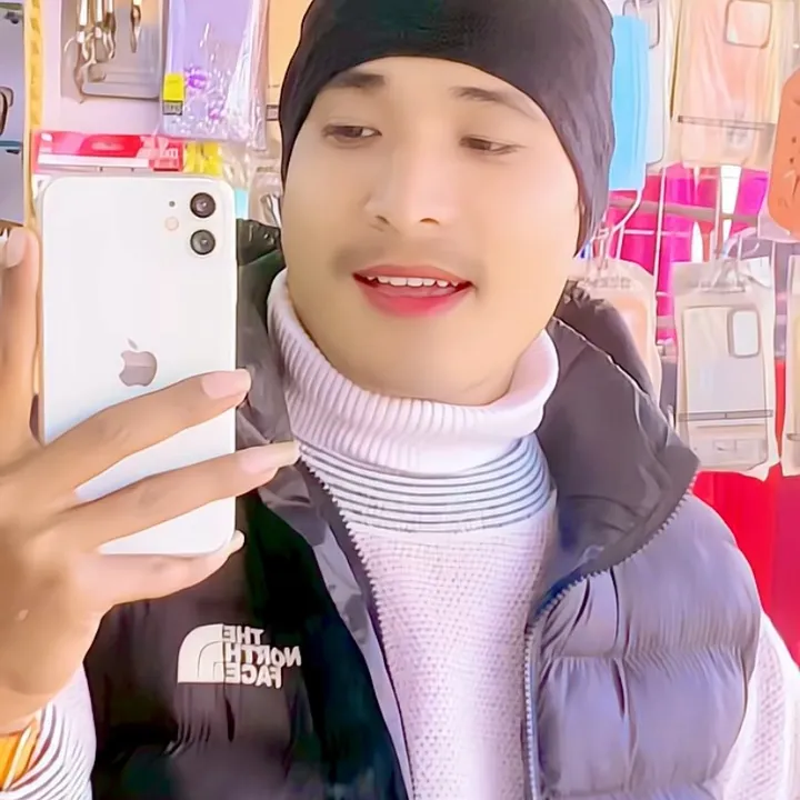 handsomeboyhandsome