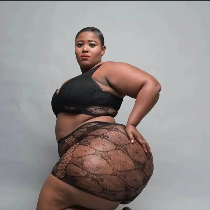 xxssivecurves
