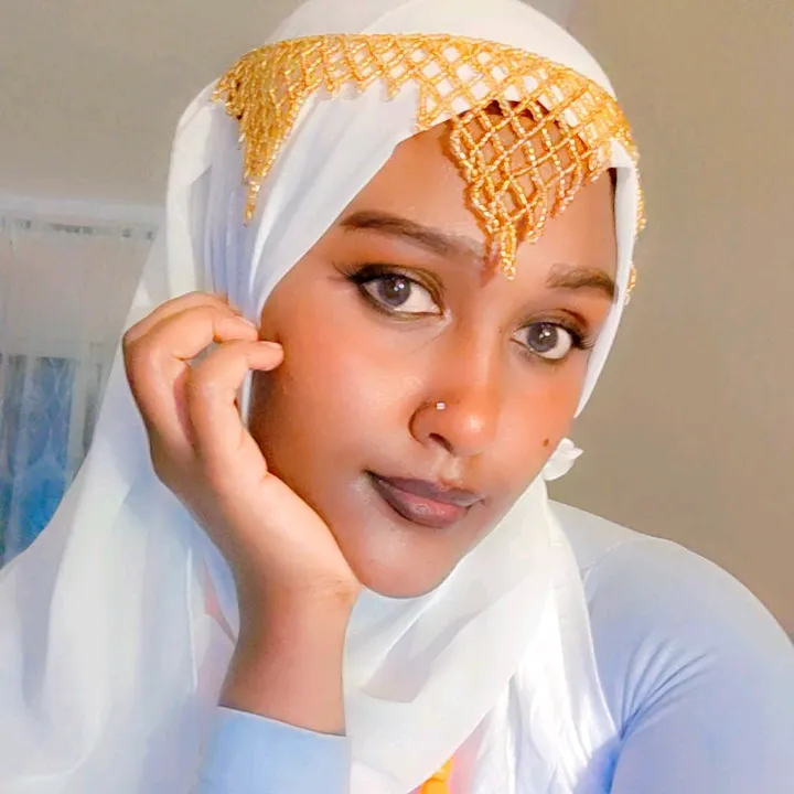 ashuutiyya7