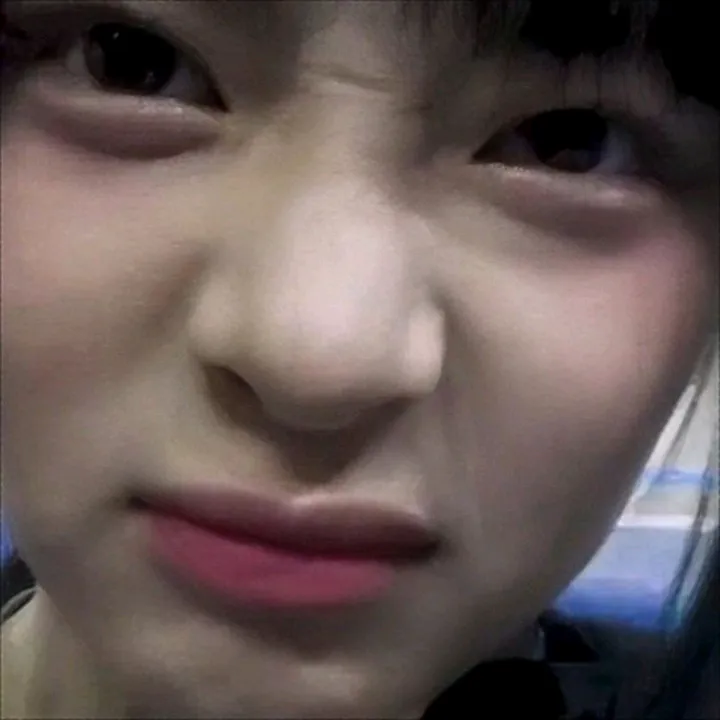 juu._.1000