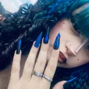 @messbluecurly