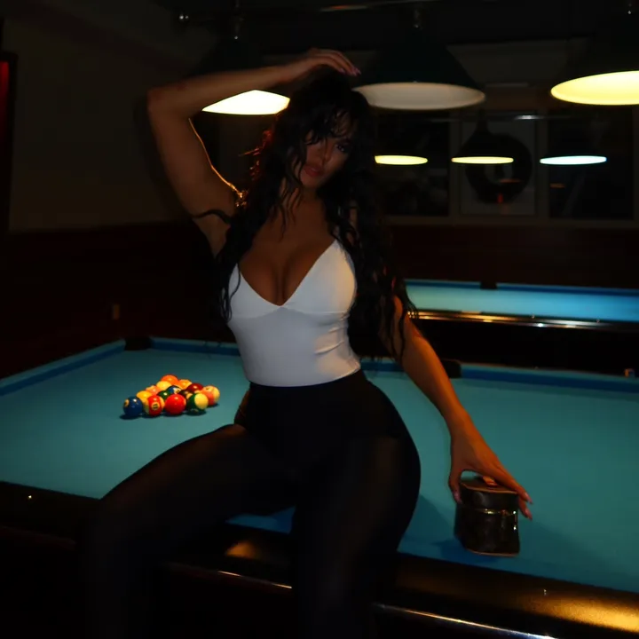 @itsxeniya