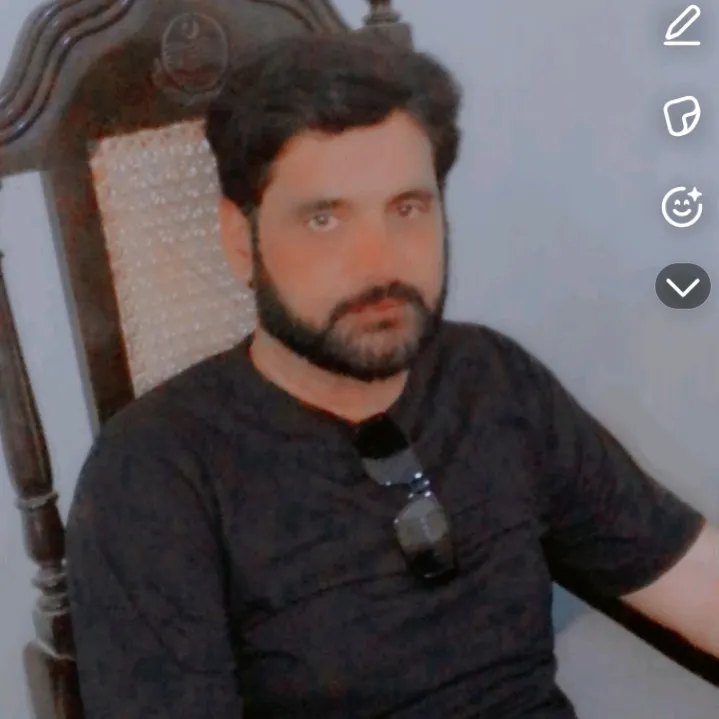 qamarharal20