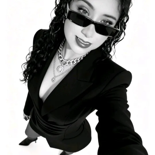 @nellydececilio