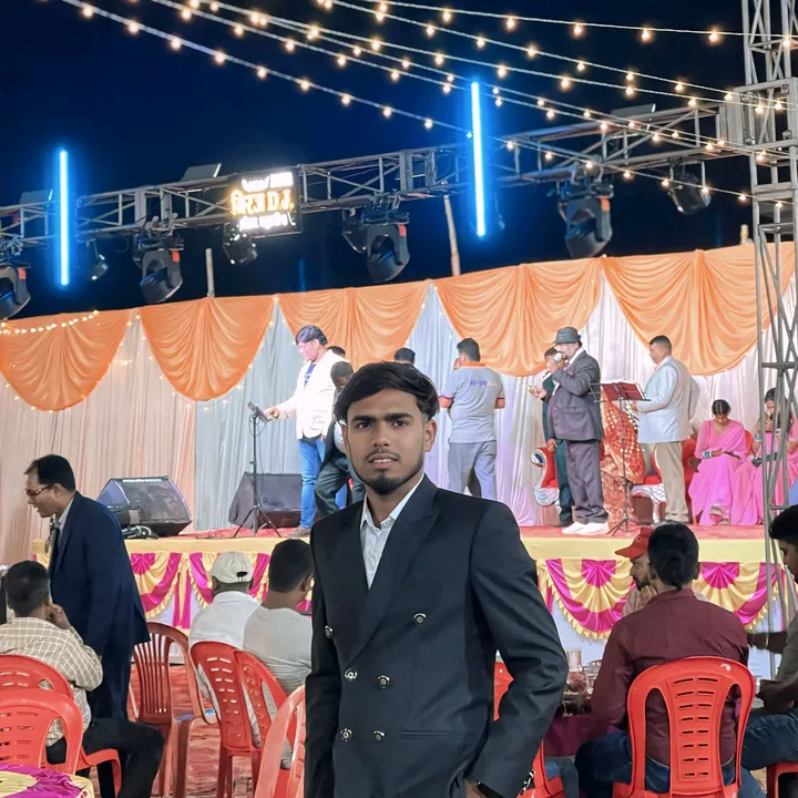 @bewafa_dil95